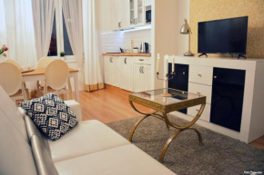 Гостиница Gold Box Apartament  Гданьск